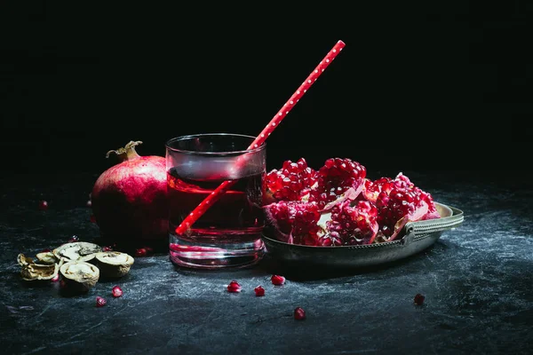 Pomegranate juice — Stock Photo