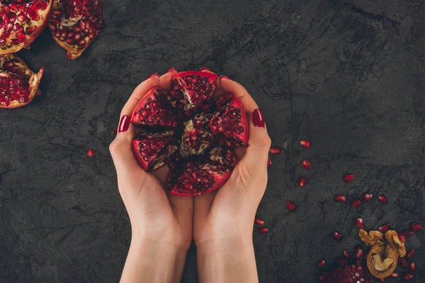 Pomegranate — Stock Photo