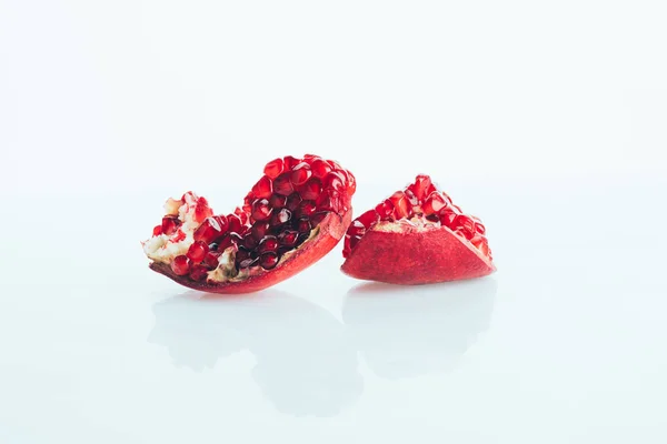Pomegranate pieces — Stock Photo