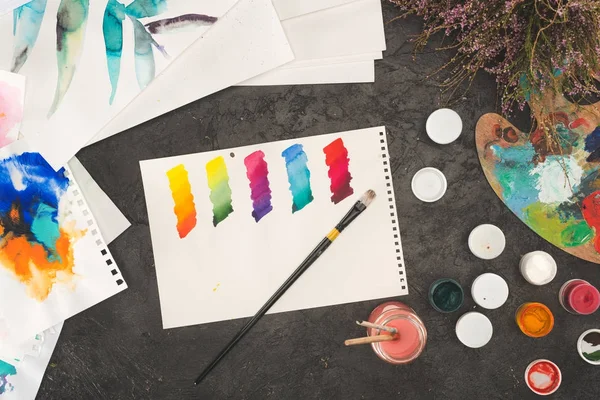 Skizze von gemischten Aquarellfarben — Stockfoto