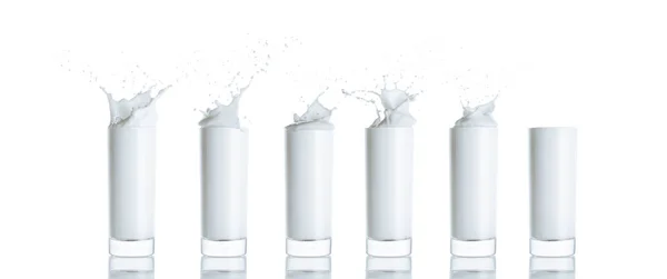 Окуляри з молочними бризками — стокове фото