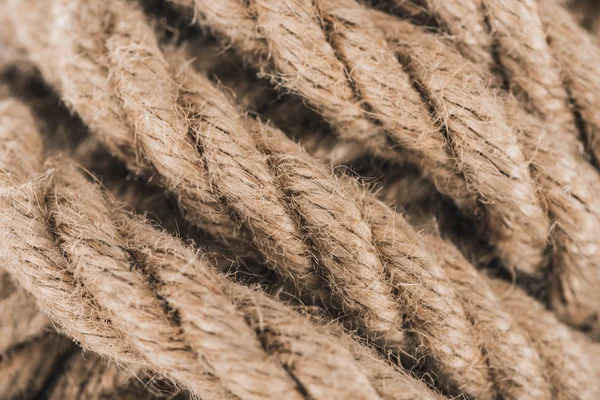 Vue rapprochée de la corde brune nautique — Photo de stock