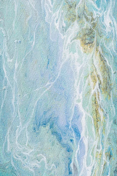 Primo piano di sfondo creativo astratto con vernice acrilica azzurra — Foto stock