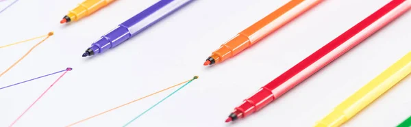 Panoramic shot of colorful felt-tip pens on white background with connected drawn lines, connection and communication concept — Stock Photo