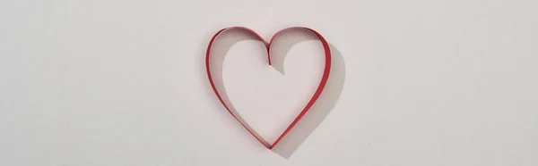 Top view of red paper heart on grey background, panoramic shot — Stock Photo