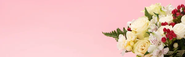 Panoramic shot of bouquet of flowers isolated on pink — Stock Photo