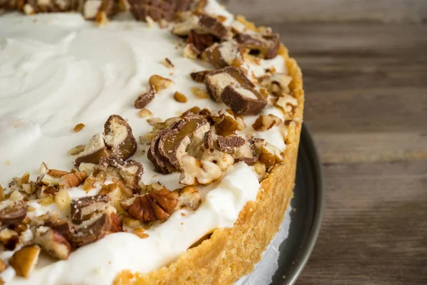 Banoffy pie on a dish. — Stock Photo, Image