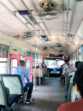 Otobüs yolcu ile bulanık