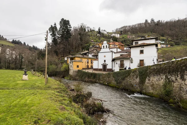 Cangas del Narcea, Spanje — Stockfoto