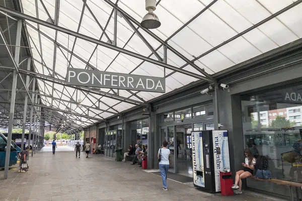 Bushaltestelle Ponferrada — Stockfoto