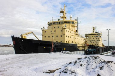 Helsinki, Finlandiya için ilk tanışma