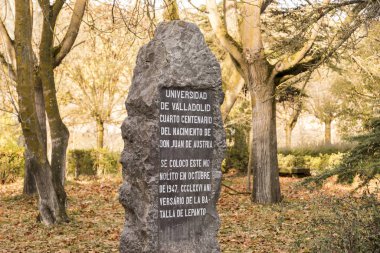 Castromonte, İspanya. Avusturya 'lı Yahya' nın (Don Juan de Avusturya) doğumuna ve La Santa Espina Manastırı 'ndaki Lepaton Muharebesine anıt