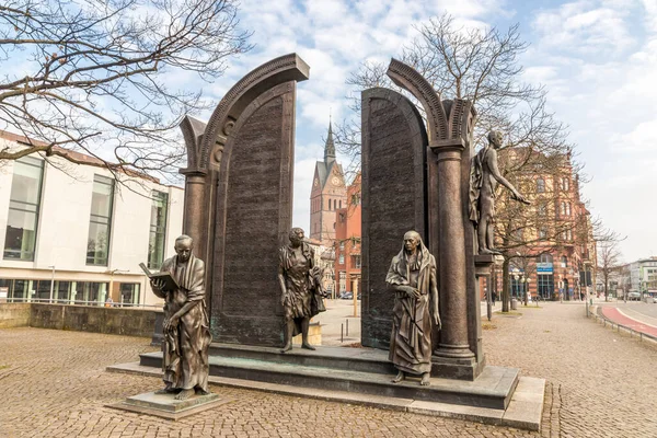 독일의 하노버 Denkmal Der Gottinger Sieben Monument Gottingen Seven 교수들을 — 스톡 사진