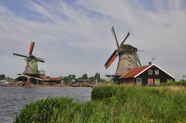 Amsterdam'dan eski yel değirmeni