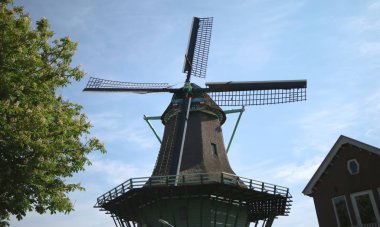 Amsterdam'dan eski yel değirmeni