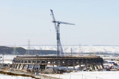 Vinçler ile inşaat mühendislik projesi