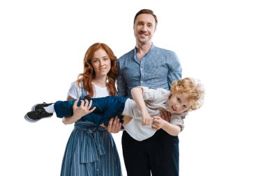 Bir çocuk 3 ile mutlu aile