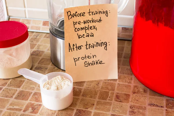 sport nutrition, supplements: protein, pre-workout complex, bcaa and guide for it (in the kitchen)
