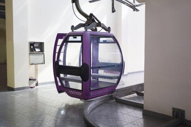 yolcu iniş bölgesi için teleferik