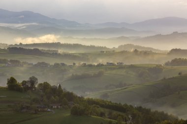 Beskid Sadecki dağlar - Polonya Karpatlar 