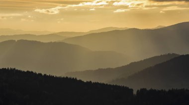 Beskid Sadecki dağlar - Polonya Karpatlar