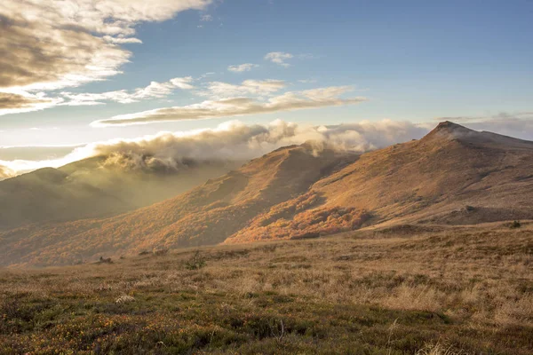 Bieszczady Dağlar - Polonya Karpatlar