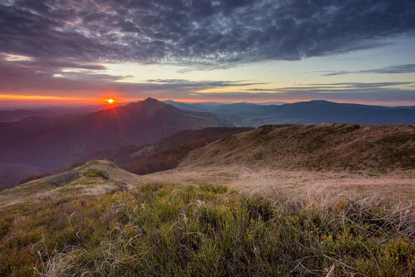 Bieszczady Dağlar - Polonya Karpatlar