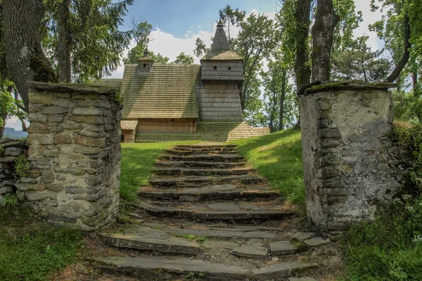 Gorce Mountains Polonia Carpazi Chiesa Legno Grywad Foto Stock