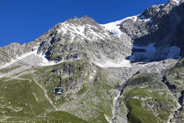 Skyway to Mont Blanc panoramic view — ストック写真