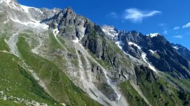 Panoramik Batı Alpler üzerinde