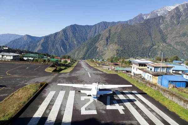 Peru Nazca Circa Outubro 2019 Avião Pequeno Aeroporto Nazca — Fotografia de Stock