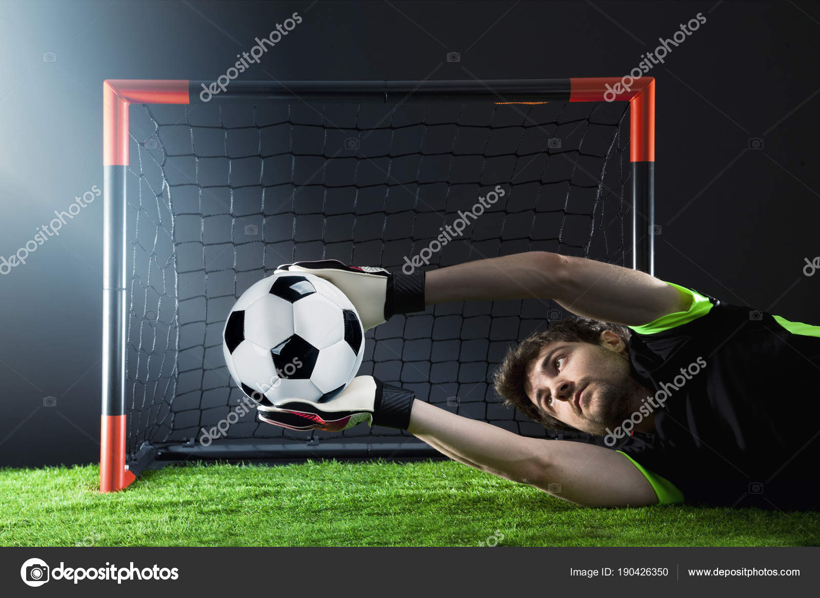 Goalkeeper Defending Corner Kick Stock Photo by ©lusia83 190426350