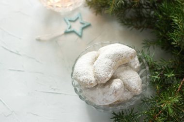 Vanilya kipferl - Vanilya Hilal, Almanya, Avusturya, Çek Cumhuriyeti 'nde geleneksel Noel kurabiyeleri.
