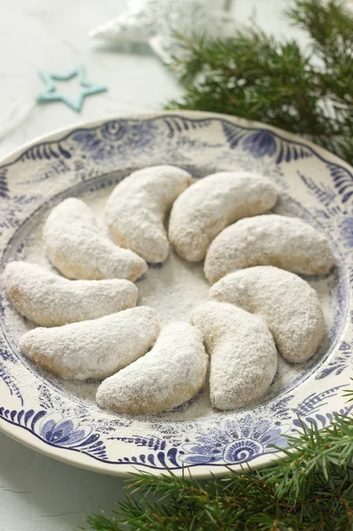 Vanilkipferl - crescents de vainilla, galletas tradicionales de Navidad en Alemania, Austria, República Checa. — Foto de Stock