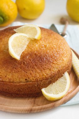 Limon lavanta pasta ve hafif bir arka plan üzerinde limon. Rustik tarzı.