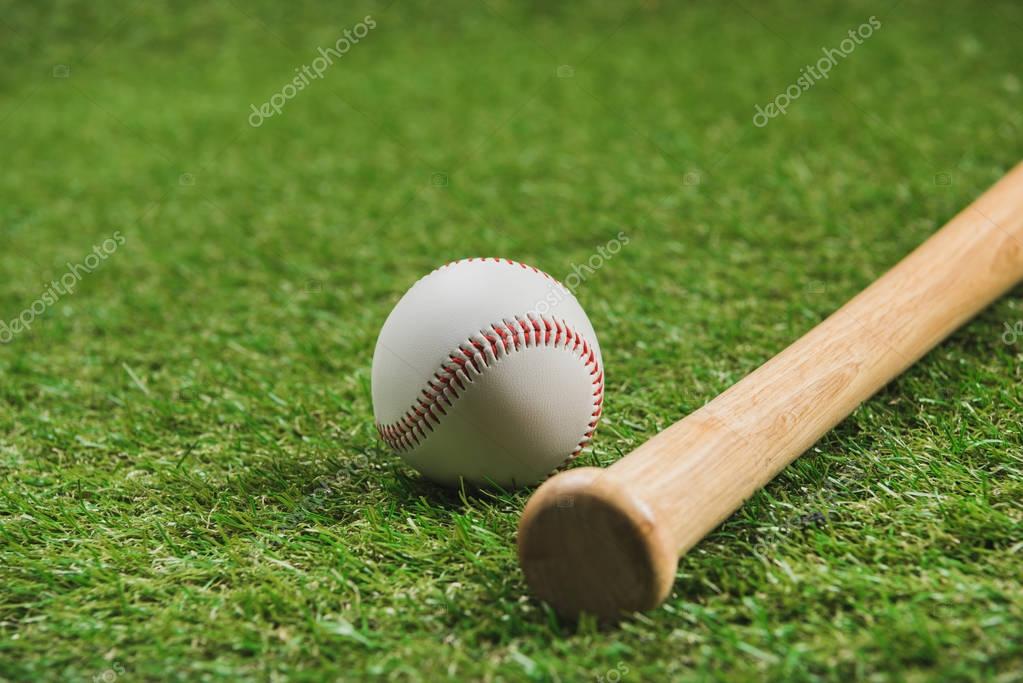 Baseball bat and ball — Stock Photo © AntonMatyukha 158329834