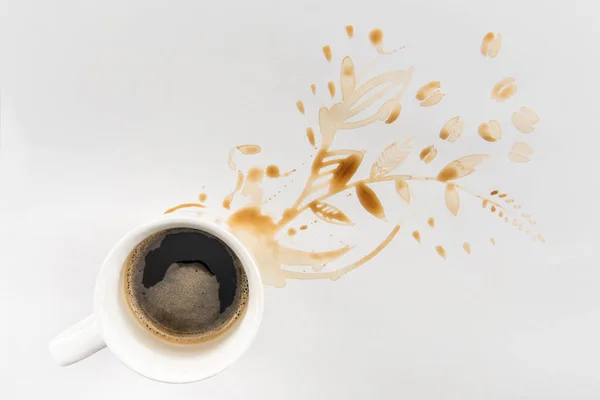 Kopje koffie en vlekken — Stockfoto