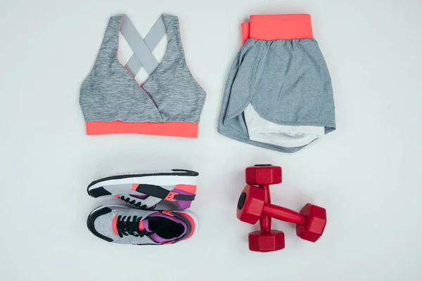 Sprzęt fitness i Odzież sportowa — Zdjęcie stockowe