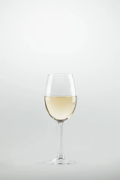 White wine in glass — Stock Photo, Image