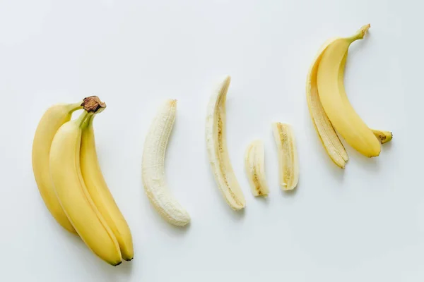 Bananas amarelas frescas — Fotografia de Stock