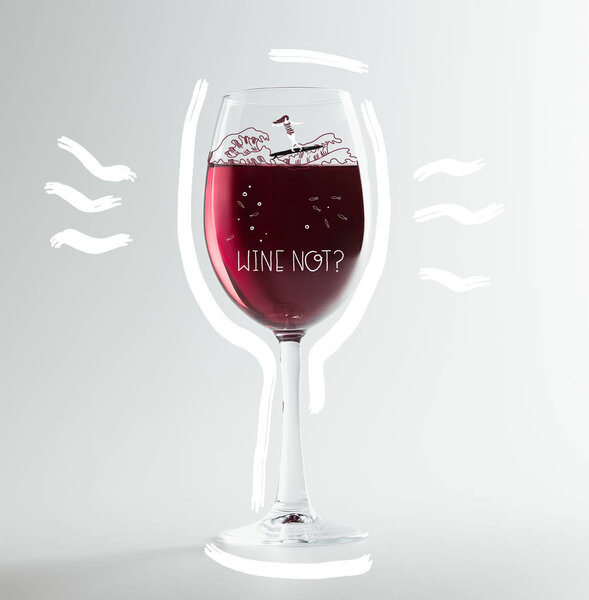 red wine in glass 