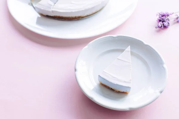 Segment van heerlijke cheesecake — Stockfoto