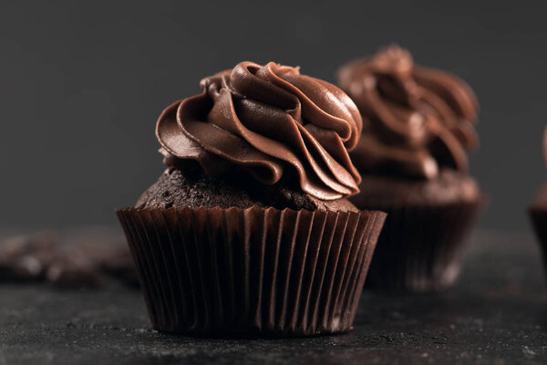 Sweet chocolate cupcakes Royalty Free Stock Images