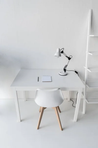 Bureau de travail — Photo