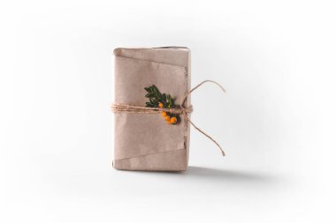 Noel hediye kutusunda Kraft kağıt