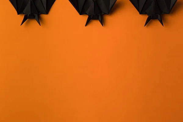 Летучие мыши на Хэллоуин с местом для копирования — стоковое фото