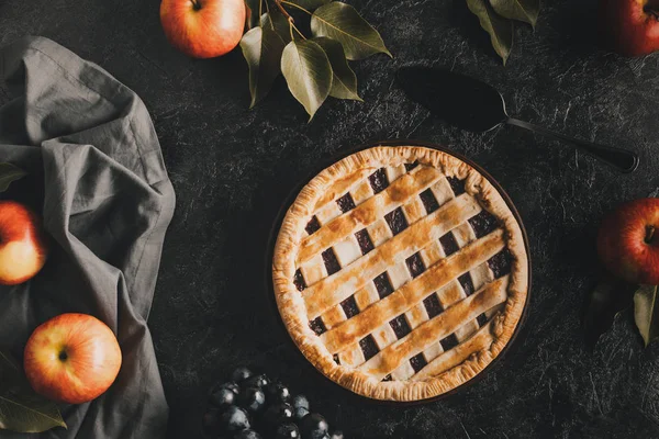 Tarte aux pommes maison — Photo