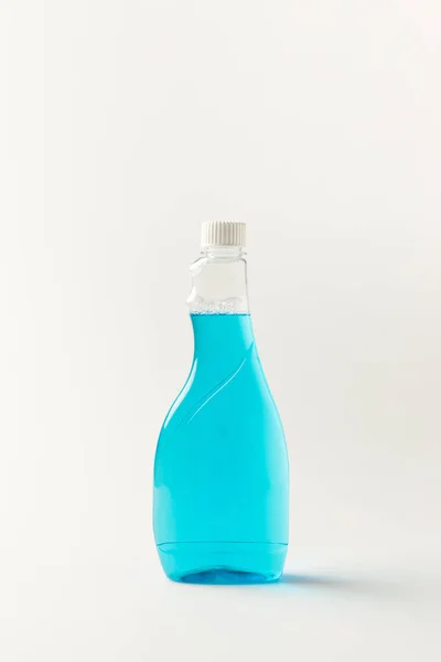 Bottle of cleaning fluid — Free Stock Photo