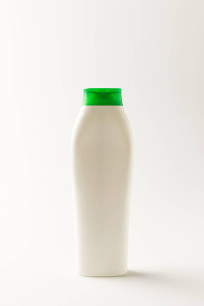 Пластиковая бутылка чистящего средства
 