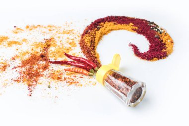 güzel baharat kompozisyonu